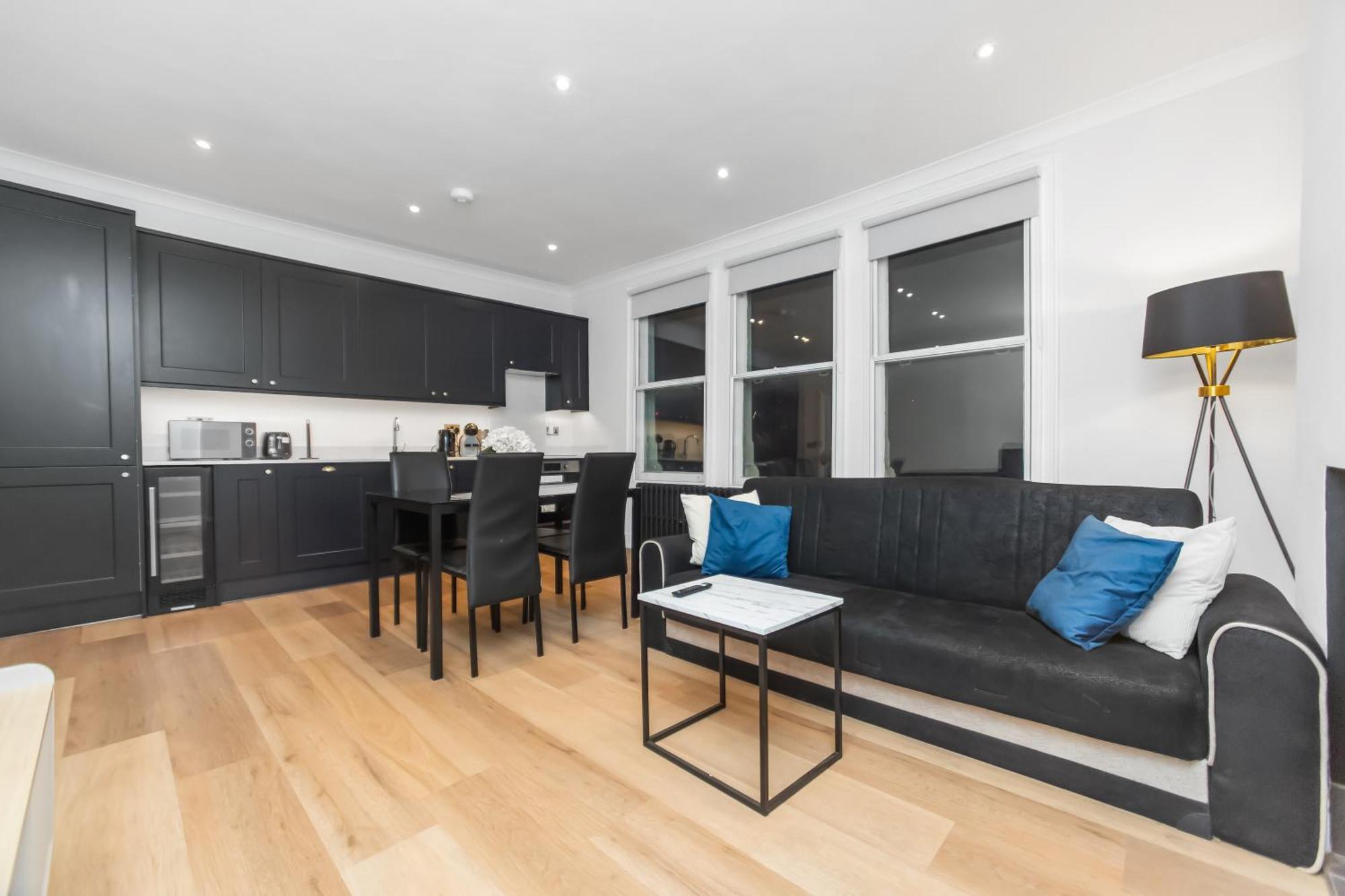 Apartment 2 Bedrooms - Luxury Living - Fulham *