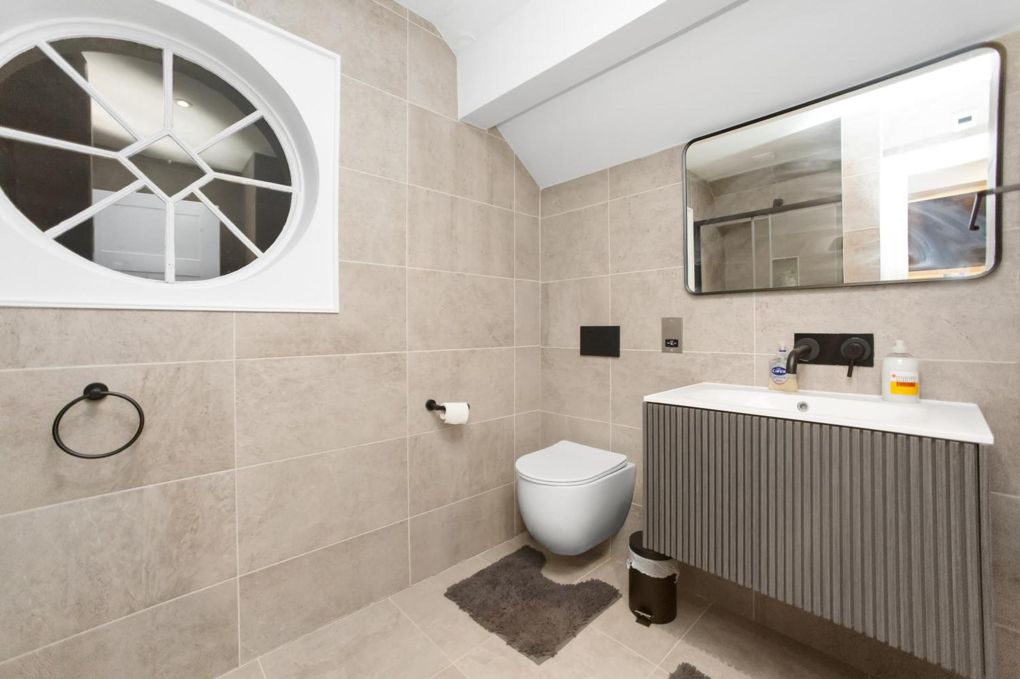 Apartment 2 Bedrooms - Luxury Living - Fulham *