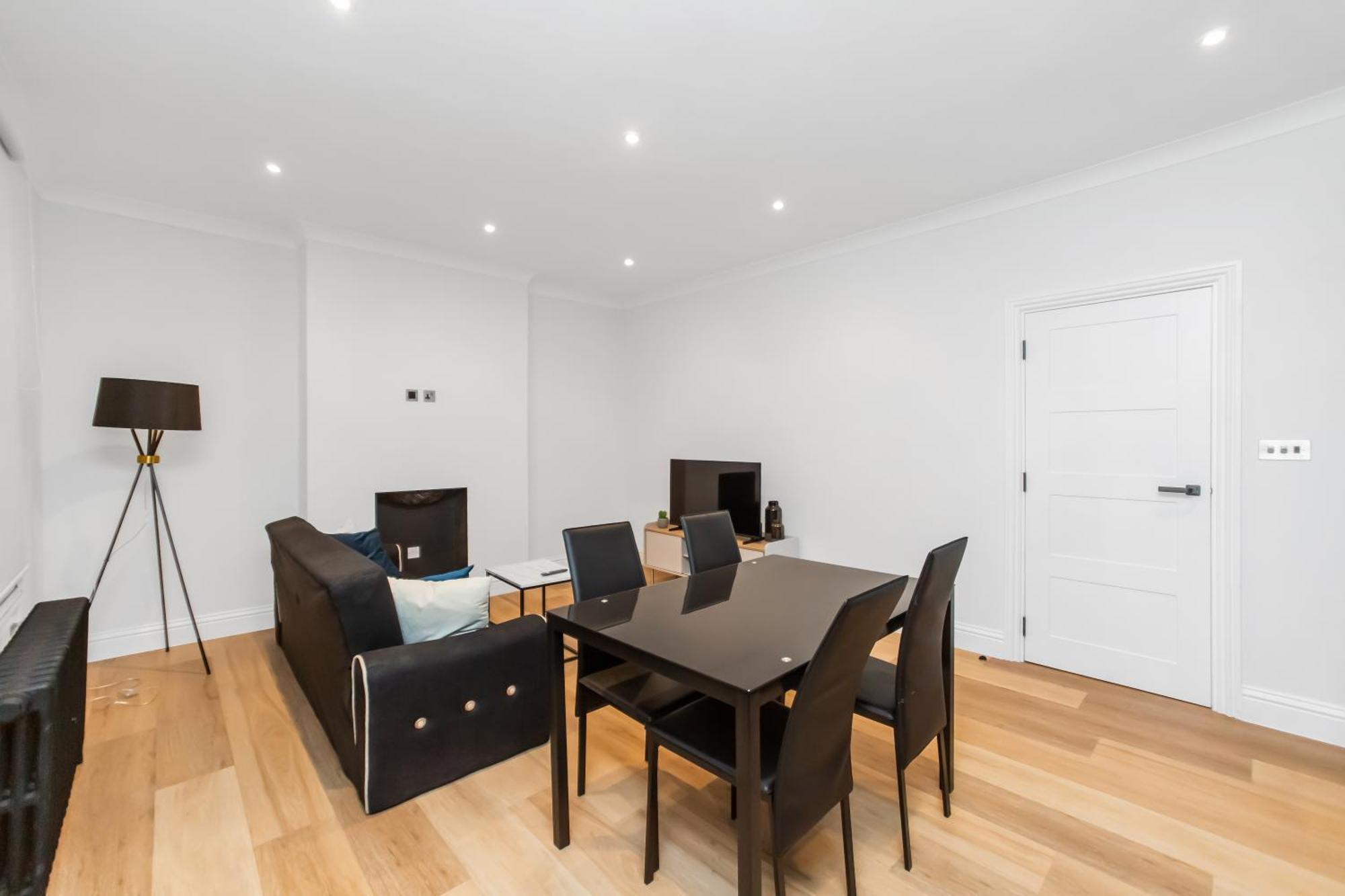 Apartment 2 Bedrooms - Luxury Living - Fulham *